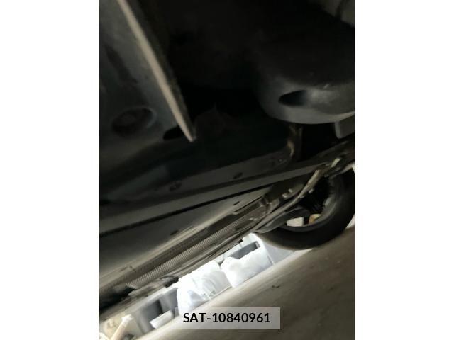 Bmw X1 2017-08 8364982-13