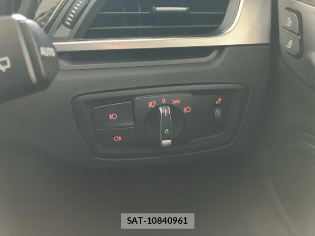 Bmw X1 2017-08 8364982-21