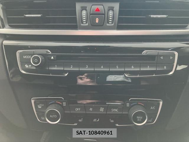 Bmw X1 2017-08 8364982-23