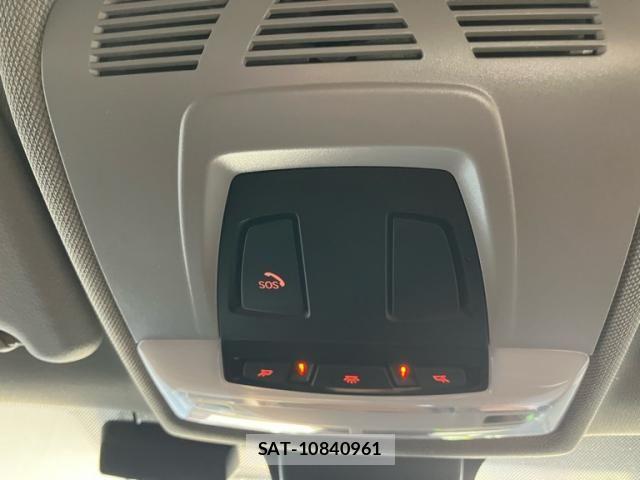 Bmw X1 2017-08 8364982-27