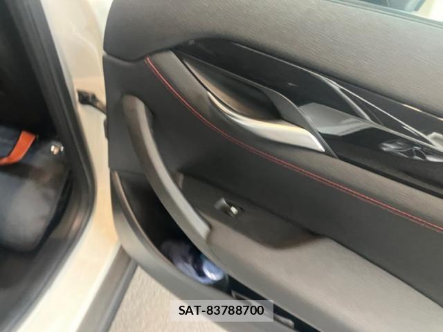 Bmw X1 2014-03 8457115-16