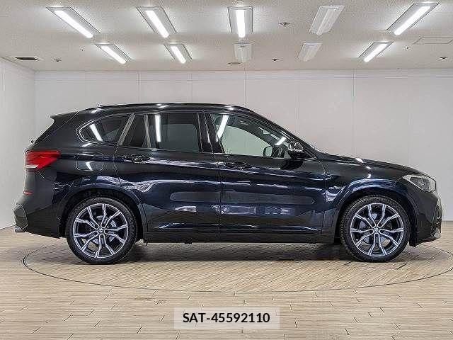 Bmw X1 2021-06 8485107-17