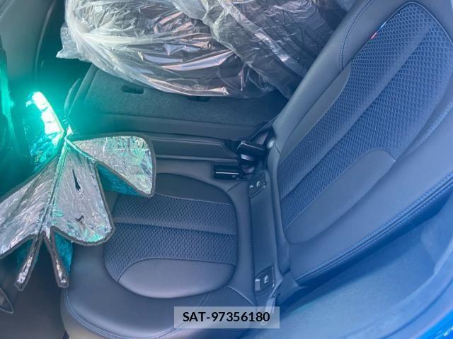Bmw X1 2021-12 8626026-11