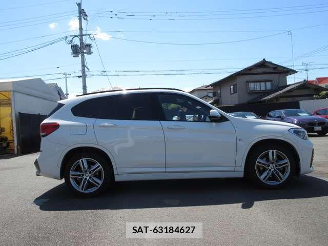 Bmw X1 2020-06 8740968-10