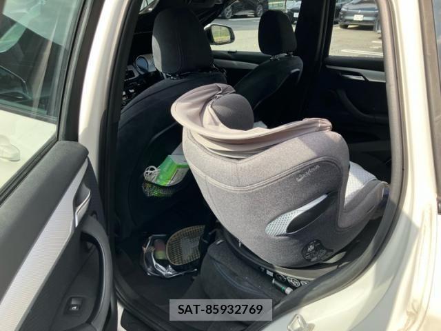 Bmw X1 2018-12 8740971-11