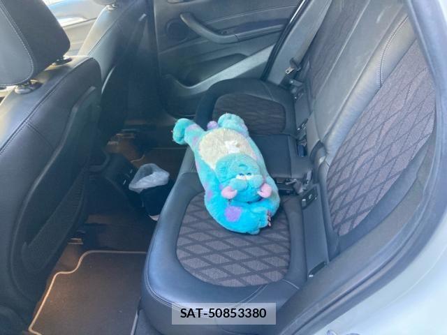 Bmw X1 2021-01 8779639-10