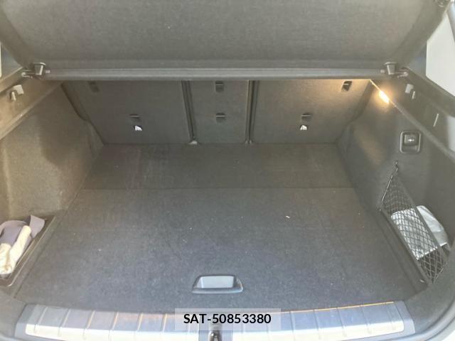 Bmw X1 2021-01 8779639-13