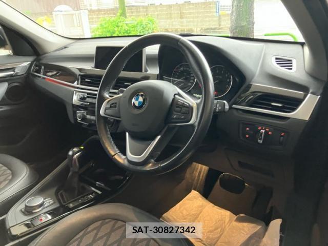 Bmw X1 2016-11 8779647-11