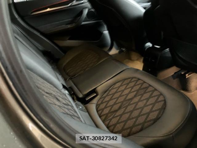 Bmw X1 2016-11 8779647-14