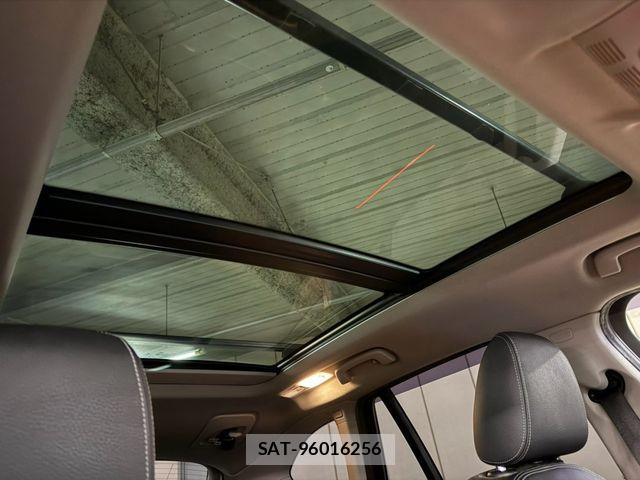 Bmw X1 2017-05 8779648-16