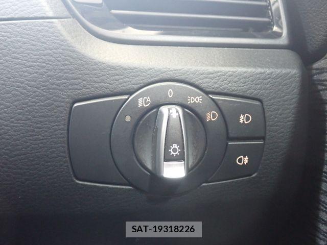 Bmw X1 2013-08 8795404-19