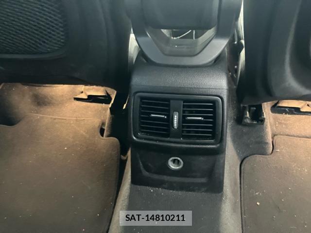 Bmw X1 2018-07 8828084-8