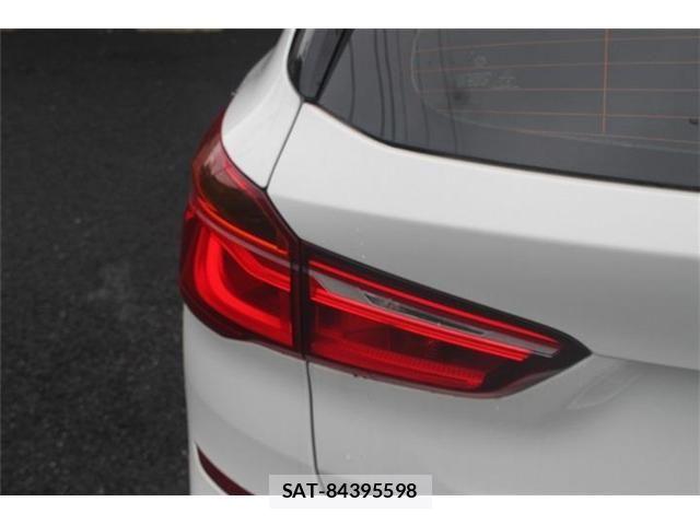 Bmw X1 2017-07 8828086-26