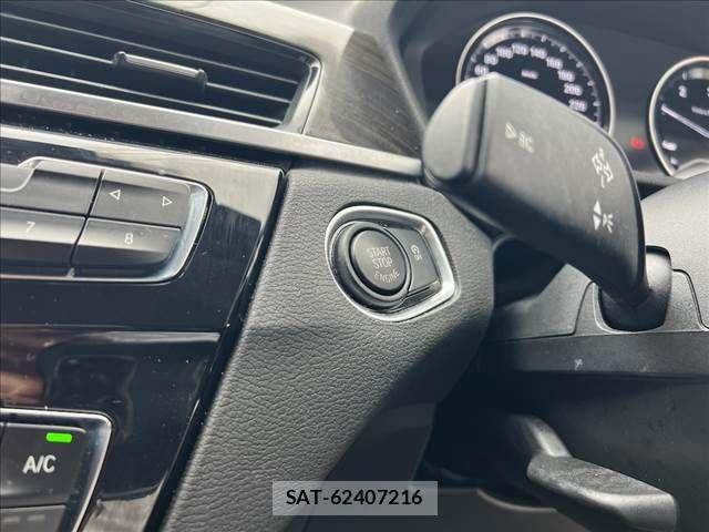 Bmw X1 2019-07 8828082-16