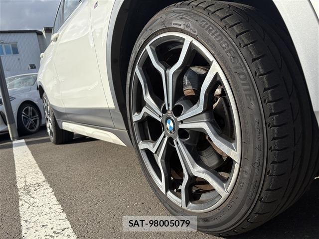 Bmw X2 2018-08 1692563-9