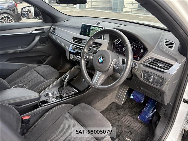 Bmw X2 2018-08 1692563-11