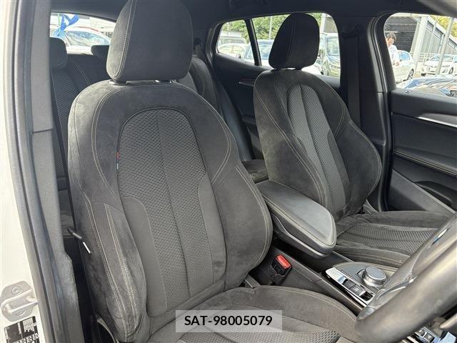 Bmw X2 2018-08 1692563-12