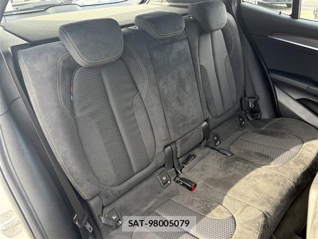 Bmw X2 2018-08 1692563-14