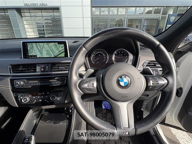 Bmw X2 2018-08 1692563-21