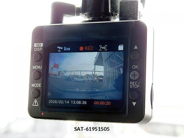 Bmw X2 2021-02 3662079-5