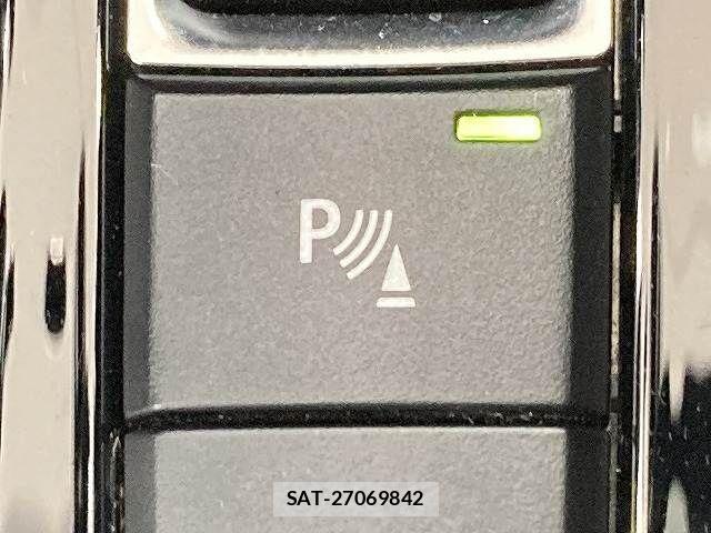 Bmw X2 2021-06 3662072-9