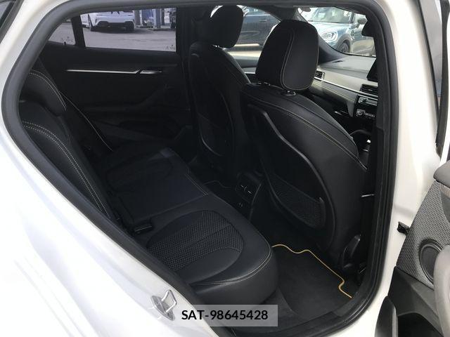 Bmw X2 2020-10 4588094-13