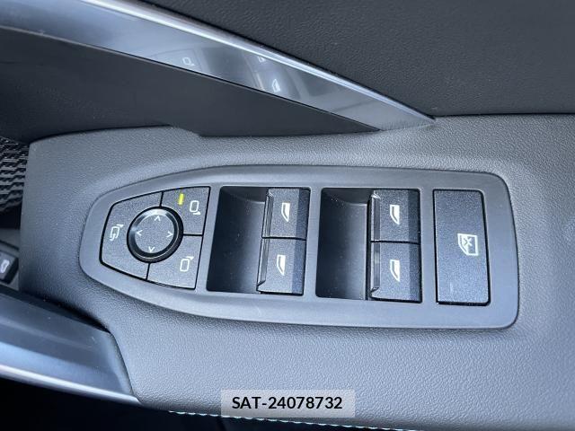 Bmw X2 2025-10 7020118-17