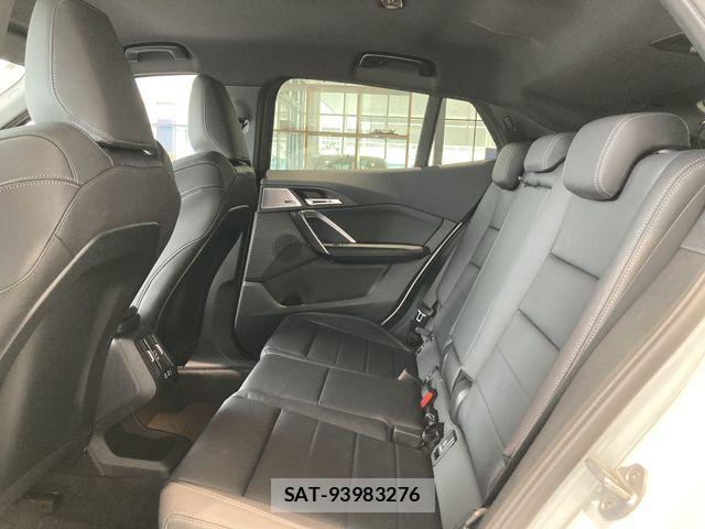 Bmw X2 2025-12 7215530-18