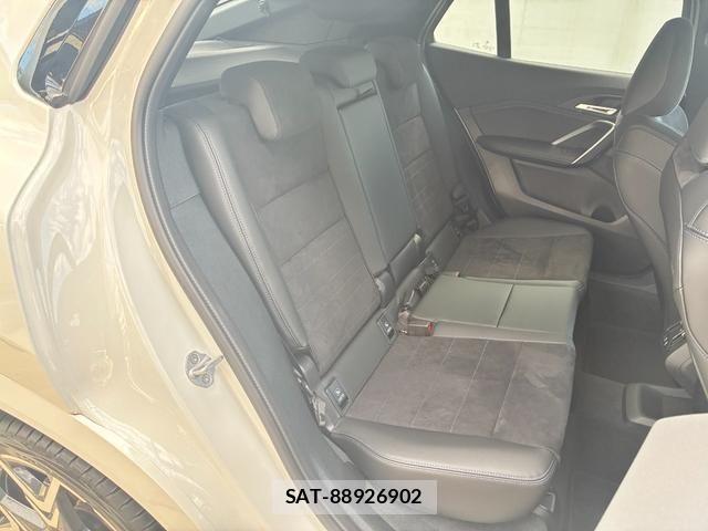 Bmw X2 2025-03 7215525-12