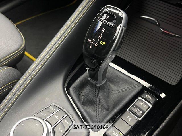 Bmw X2 2021-12 7357034-11