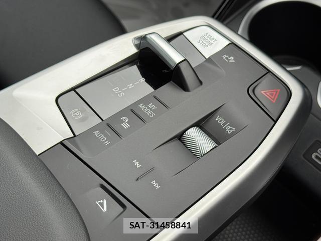 Bmw X2 2025-09 8129248-17