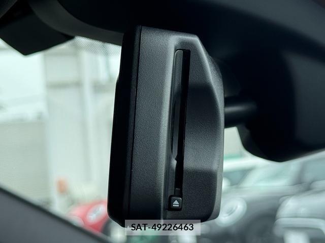 Bmw X2 2021-02 8206663-26