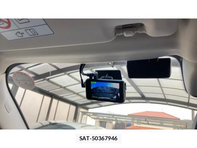 Bmw X3 2020-04 4321079-23