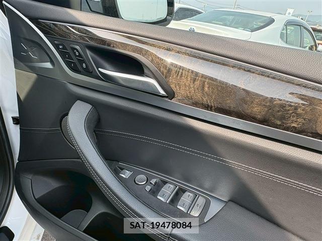 Bmw X3 2021-05 5860824-29