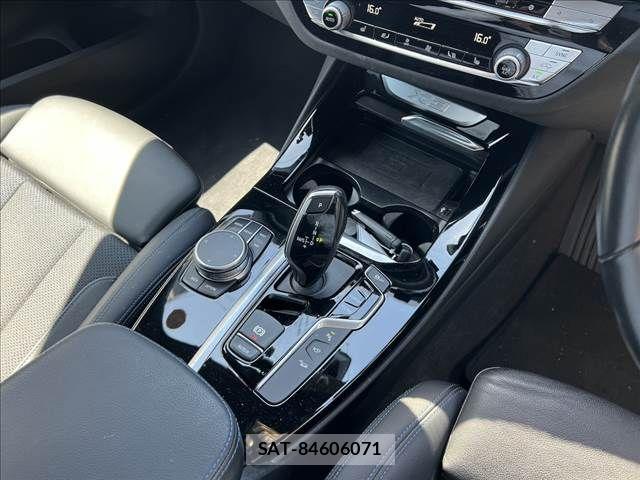 Bmw X3 2021-02 6242502-17