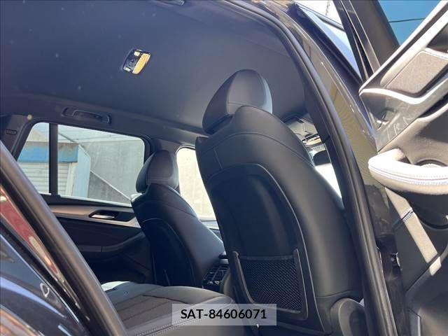 Bmw X3 2021-02 6242502-29