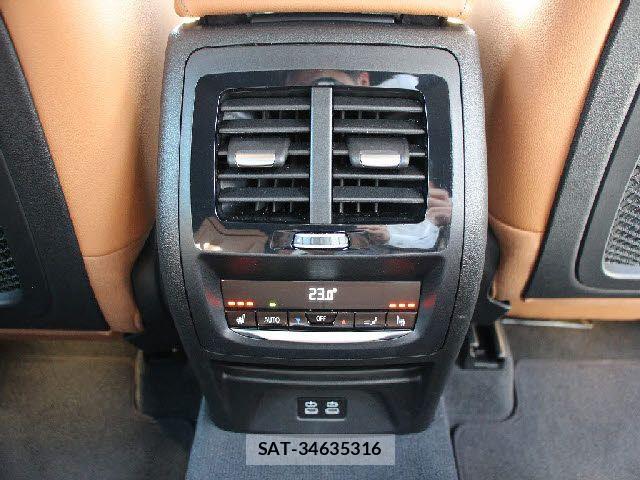 Bmw X3 2021-03 6495647-16