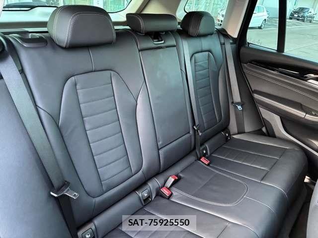 Bmw X3 2018-10 6610918-14