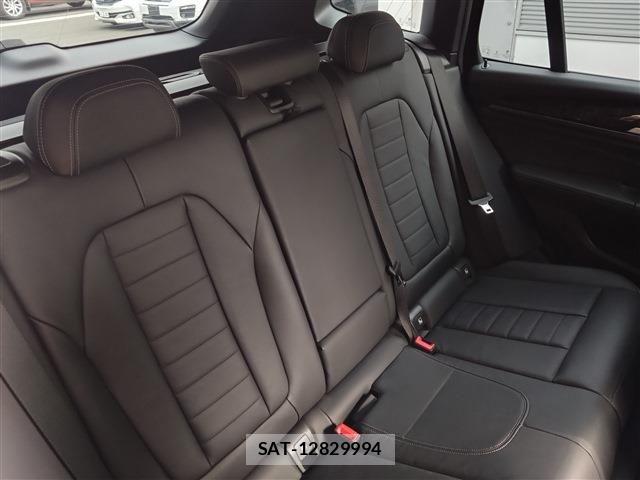 Bmw X3 2018-11 6670626-12