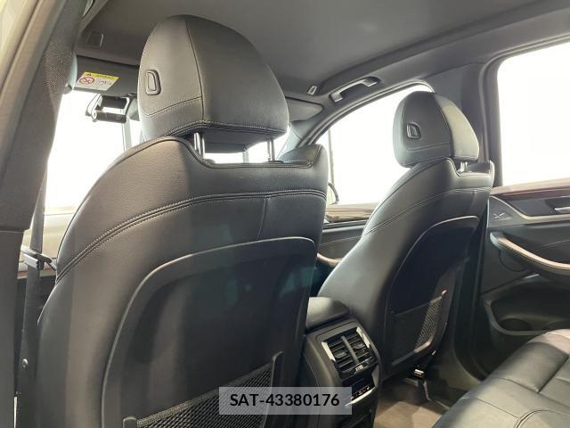 Bmw X3 2021-11 6670612-12