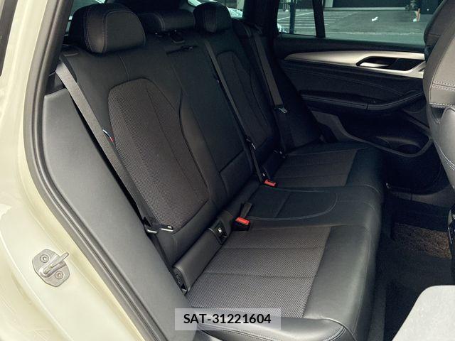 Bmw X3 2018-03 6715764-22