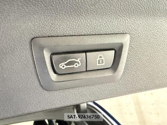 Bmw X3 2018-03 6902849-13