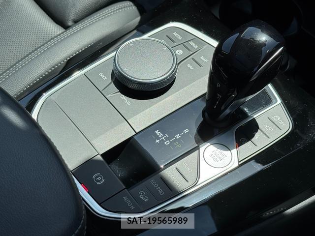 Bmw X3 2022-07 6902848-21