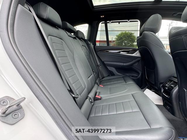 Bmw X3 2022-11 7057753-22
