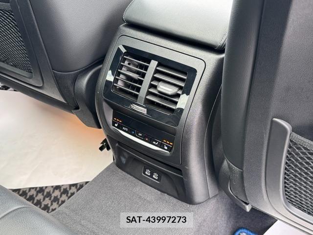 Bmw X3 2022-11 7057753-23