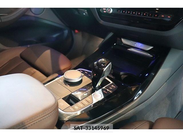 Bmw X3 2022-09 7215565-18