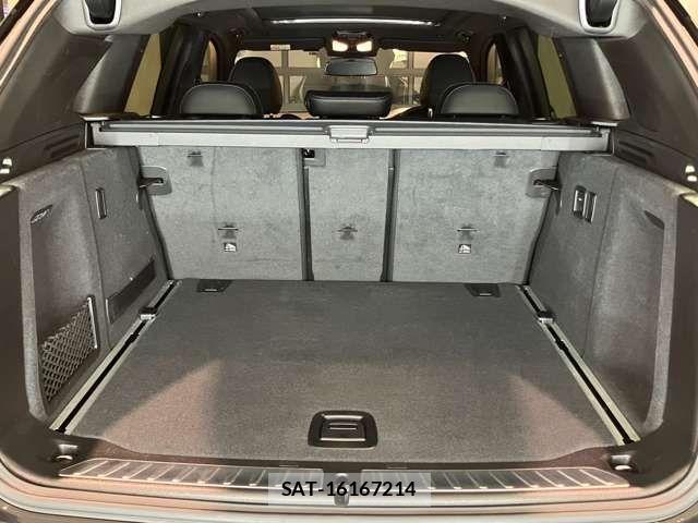 Bmw X3 2021-11 7215564-16