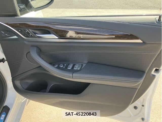 Bmw X3 2022-08 8098343-10