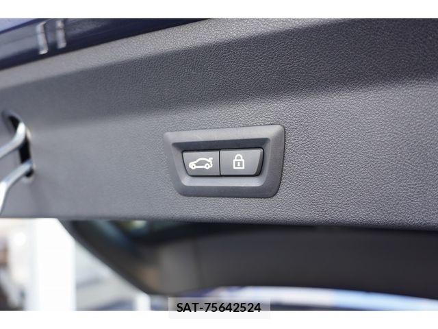 Bmw X3 2022-02 8229081-8