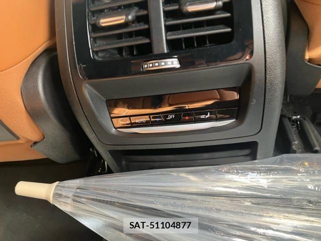 Bmw X3 2020-02 8828099-11